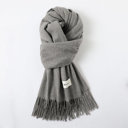 Soft Cashmere-Blend Scarf – Elegant Travel Essential - The Dock Drop