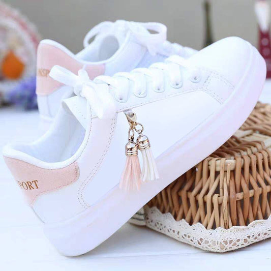 Teen White Tassel Charm Sneakers – Casual Cool, Everyday Style