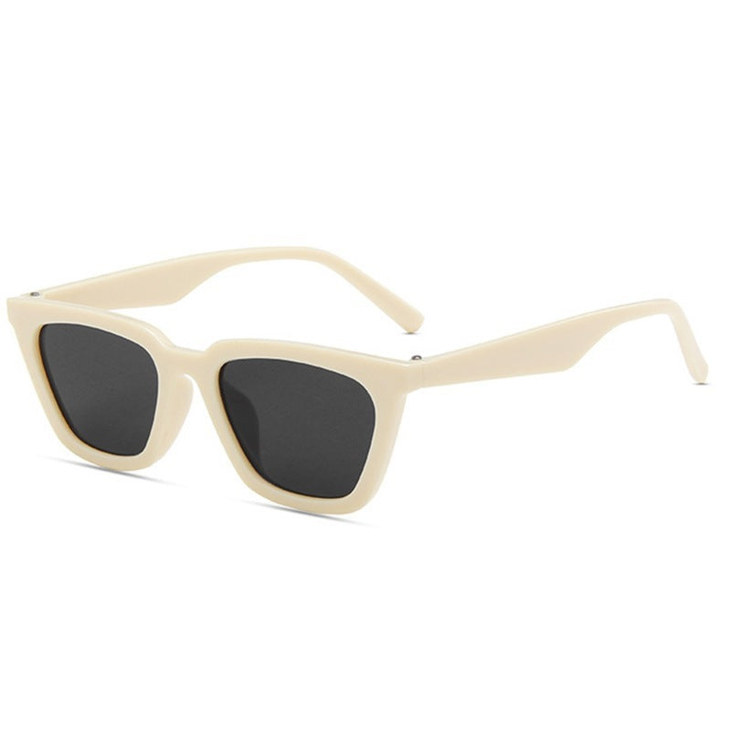 Teen Cat-Eye Sunglasses – Retro Chic, Bold Personality - The Dock Drop