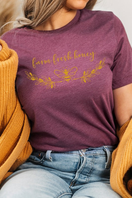Farm Fresh Honey Bee Decor Graphic Tee – Ash Gray – L