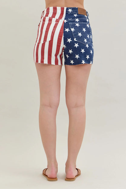 Judy Blue Full Size High Waist Americana Flag Fray Hem Shorts Plus Size – Print – 2XL