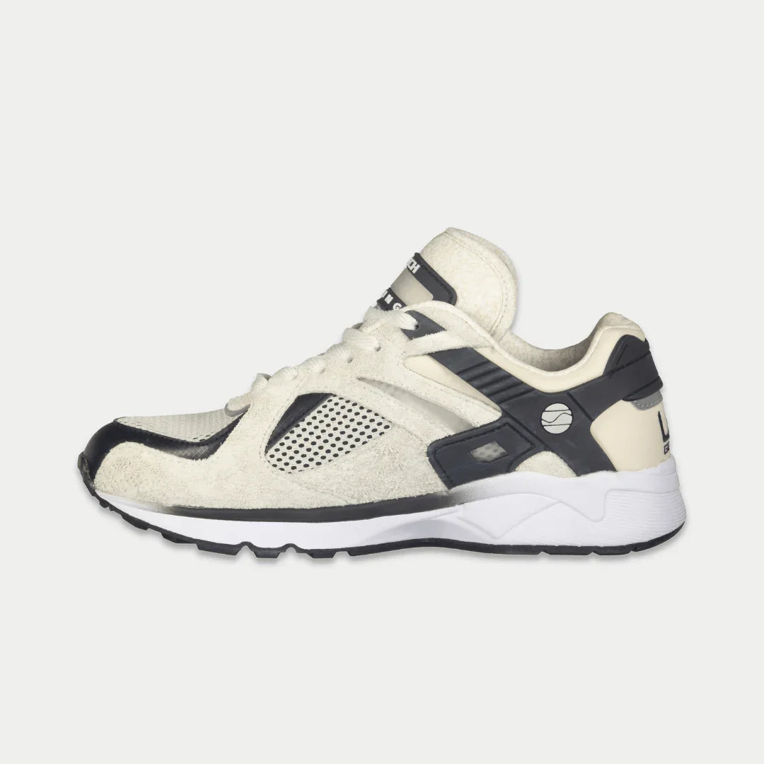 LA Gear Men's Catapult Light-Up Lowtop | White x Black