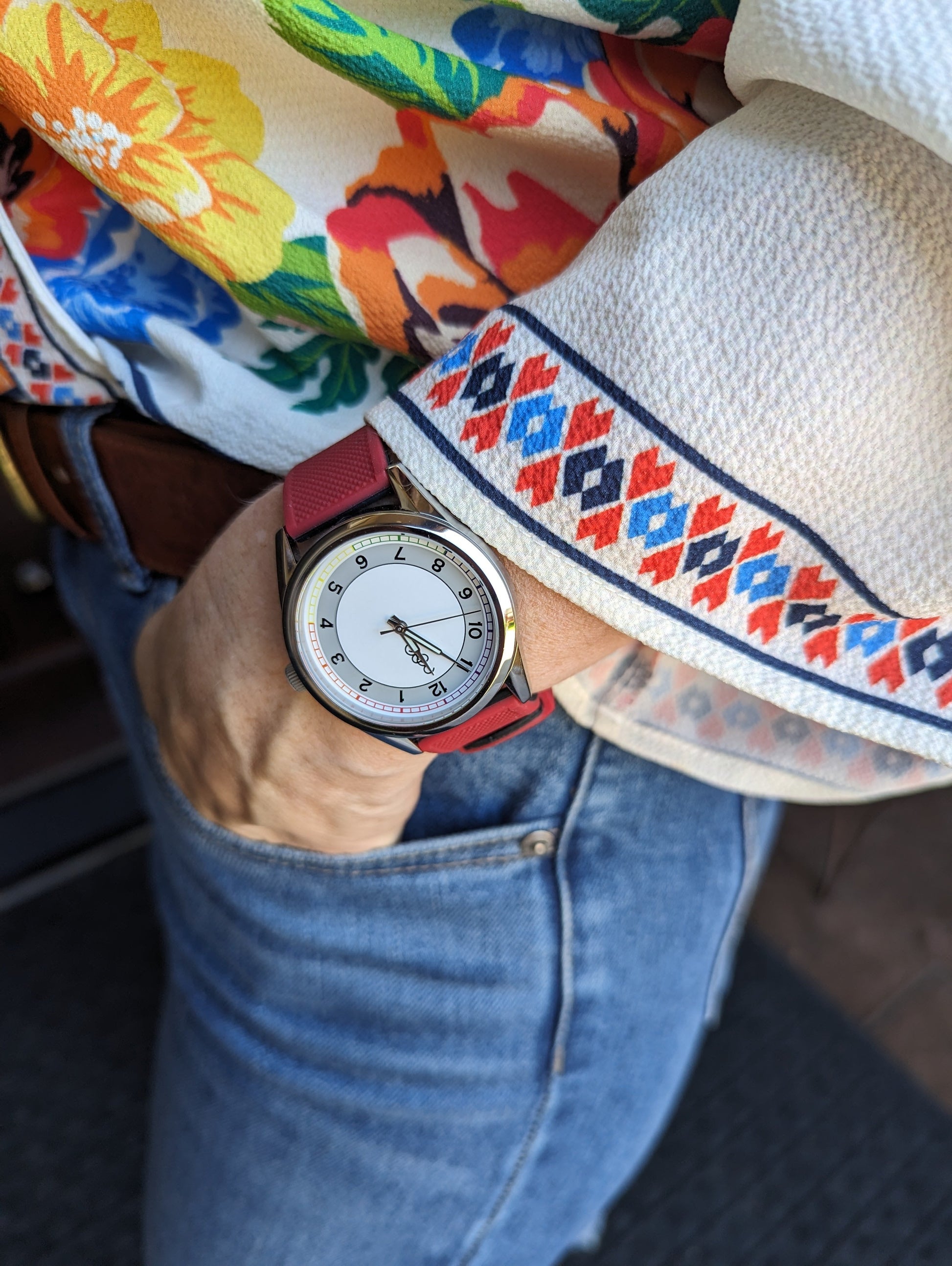 Rainbow Classic Watch - The Dock Drop